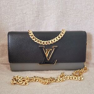 Louis Vuitton Capuccines Taurillon Black and Gray Pochette Crossbody
